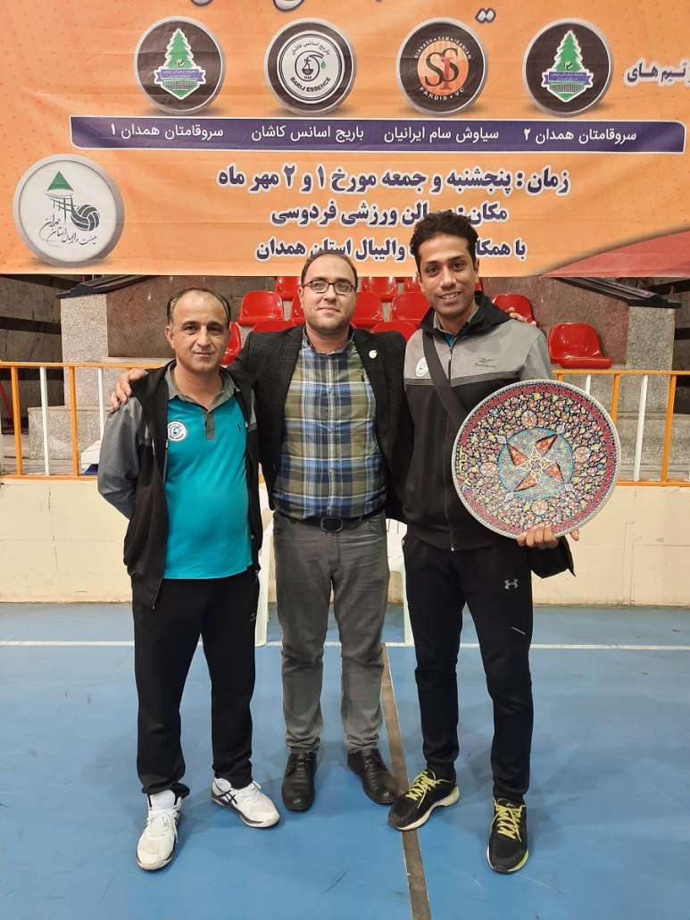 کسب مقام اول تیم والیبال جوانان باریج اسانس در مسابقات چهارجانبه والیبال 2