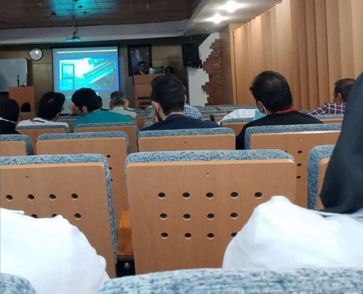 حضور باریج اسانس در کنفرانس علمی “Transition from pediatric to adult care” 33